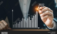 多家上市银行2023年业绩快报亮相 招行营收微降净利增622%